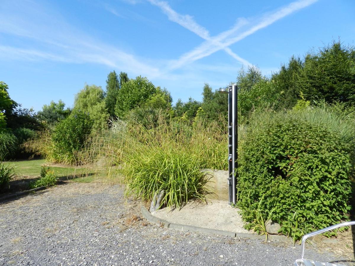 Gite La Grenouillere Esqueheries Luaran gambar